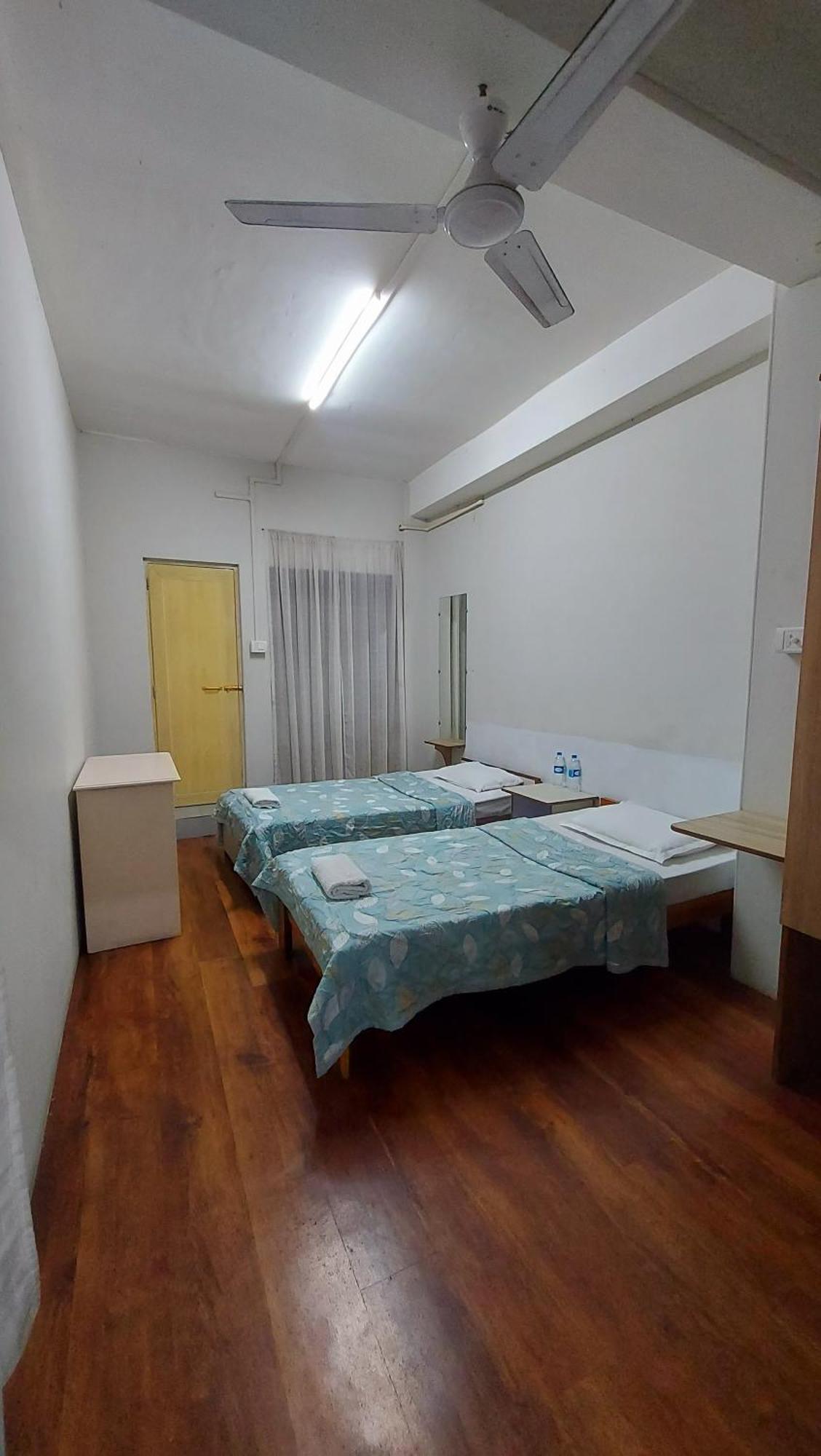 Hotel Dinthar Zara Aizawl Bagian luar foto