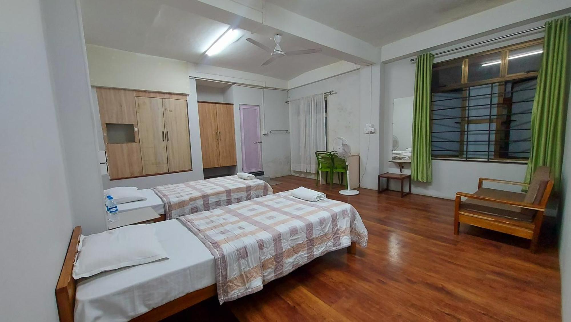 Hotel Dinthar Zara Aizawl Bagian luar foto