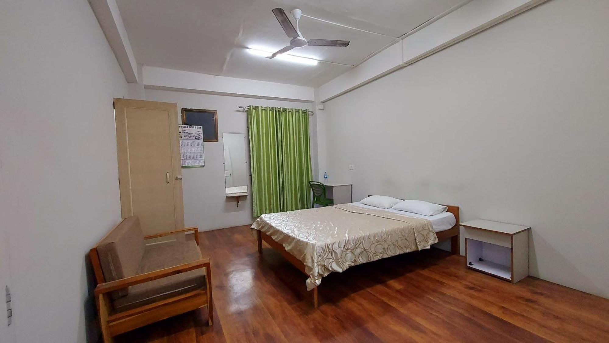 Hotel Dinthar Zara Aizawl Bagian luar foto